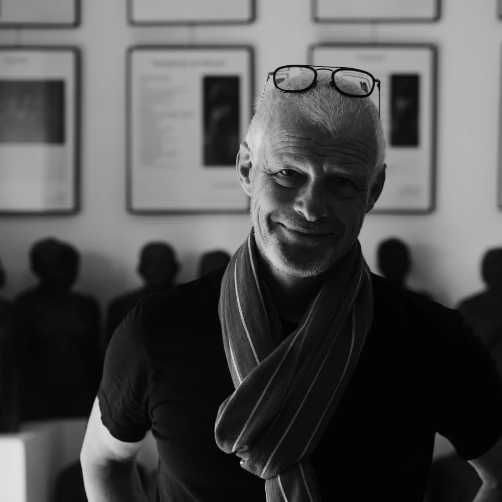 sculpteur-gres-noir-michael-ezanno-la-chaize-giraud-Vendée